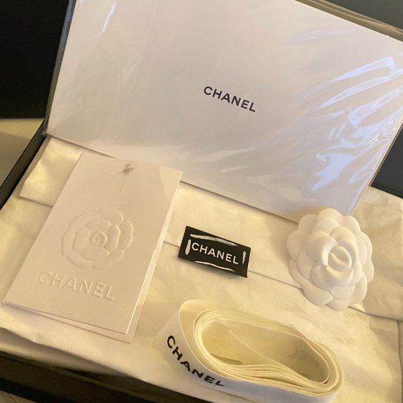 Chanel's Gabrielle Small Hobo Bag - Black - Picture 9 of 10